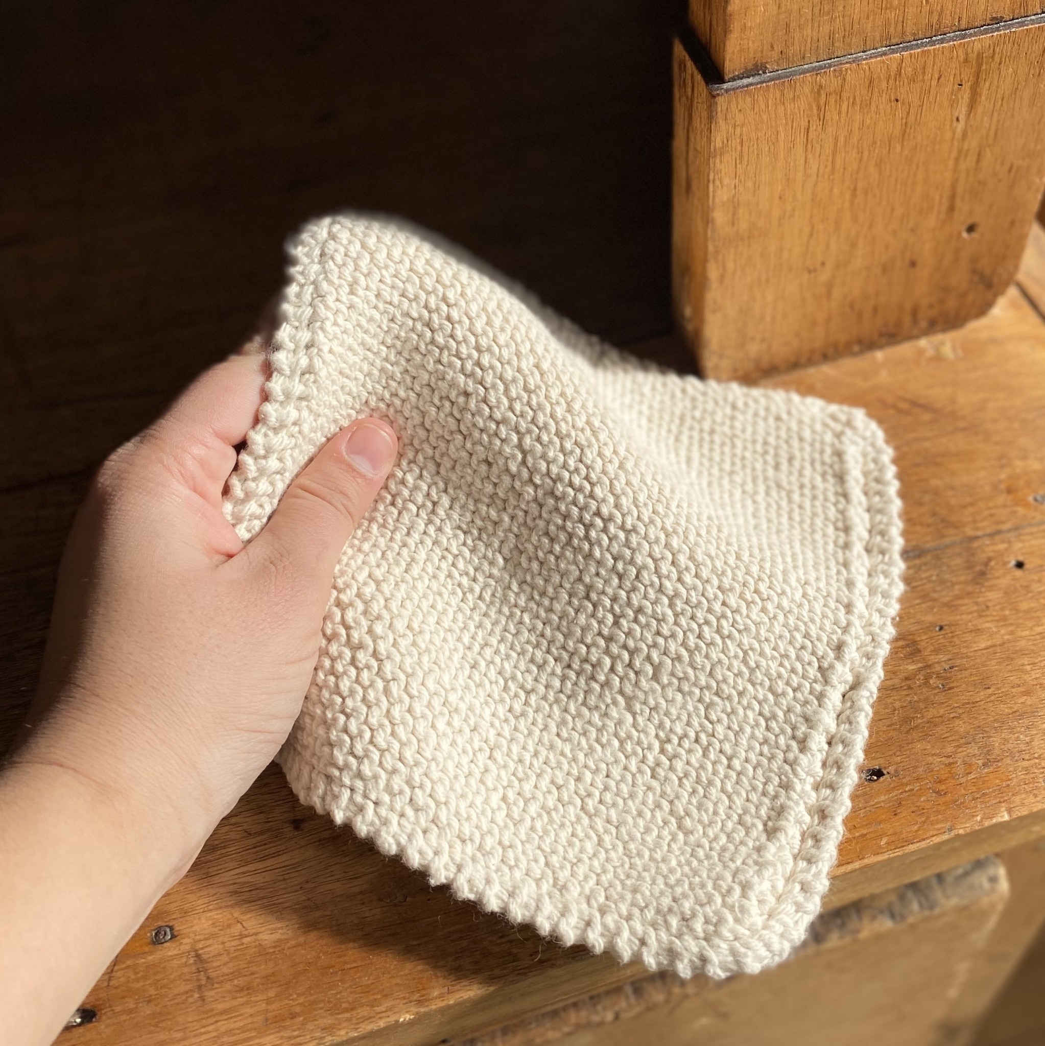 Hand Knit Scrubbing Square - Organic Cotton