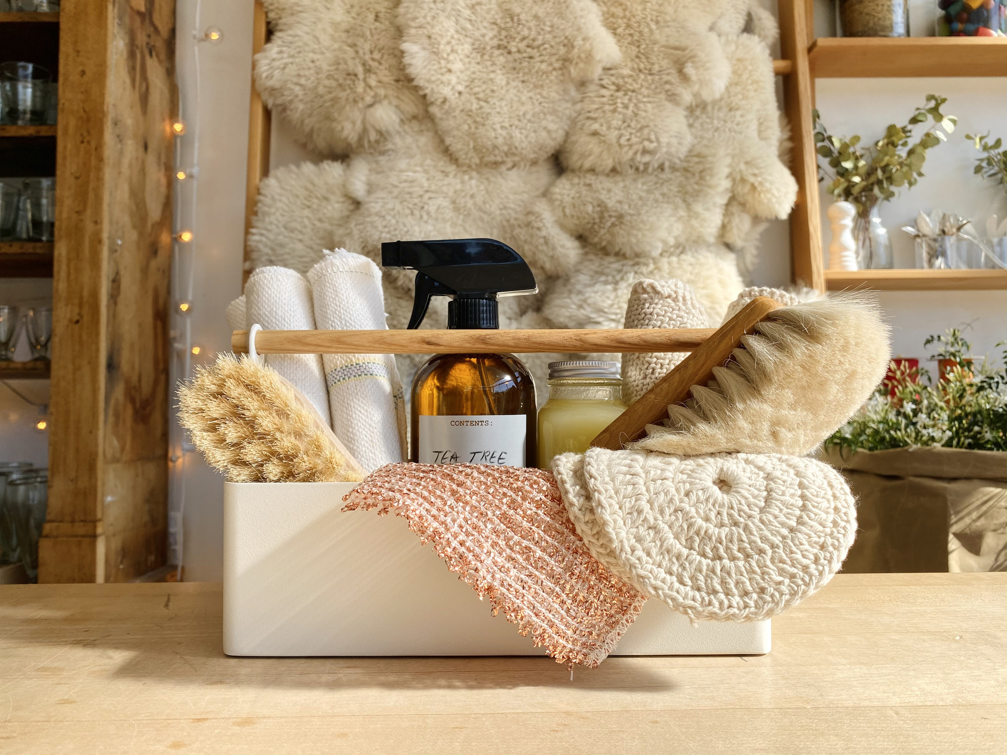 How To: Build The Perfect Cleaning Kit