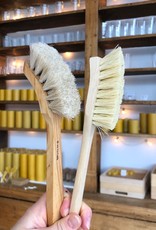 Iris Hantverk Swedish Long Handle Dish Brush - Stiff Tampico Bristles