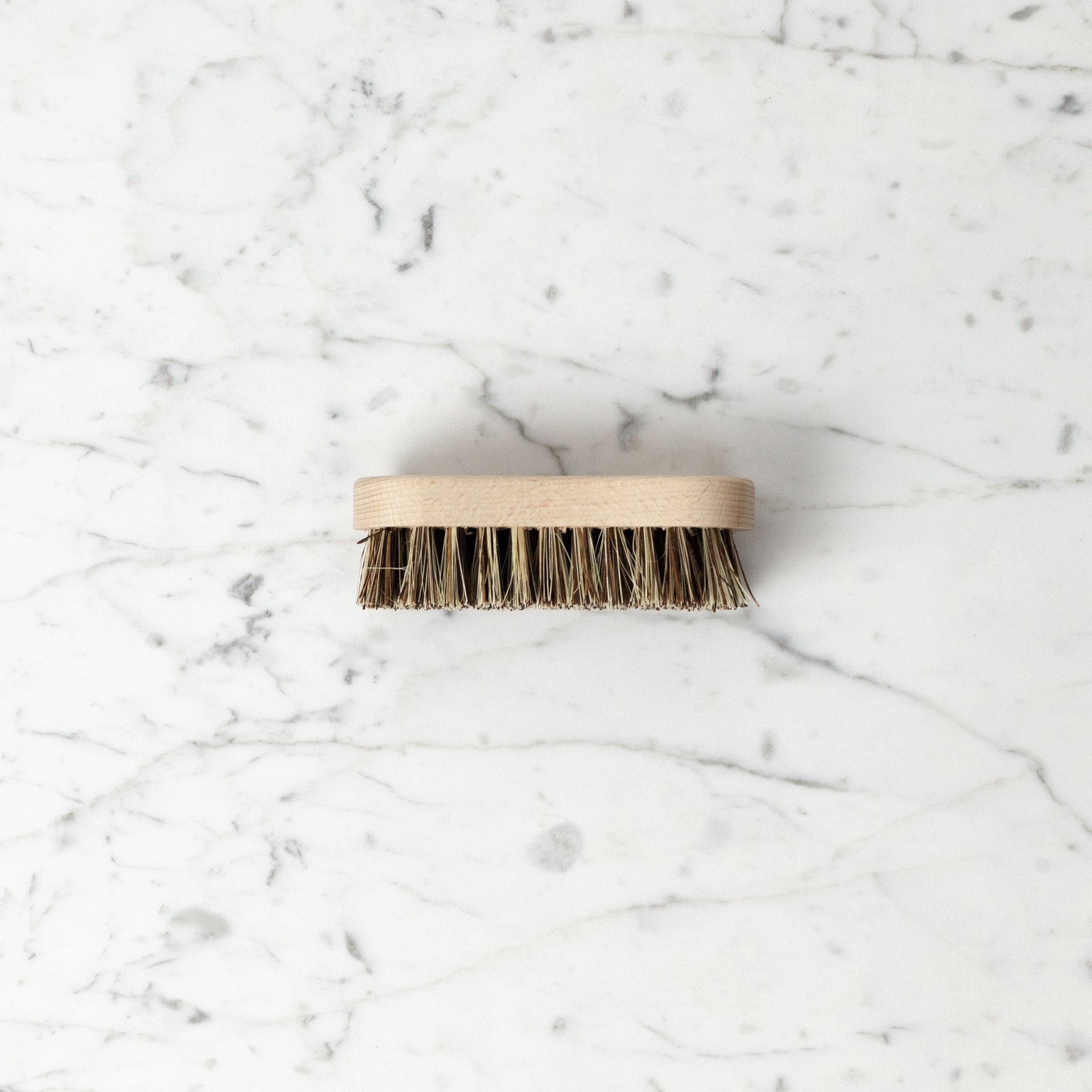Simple Veggie Scrubbing Brush - Union Blend