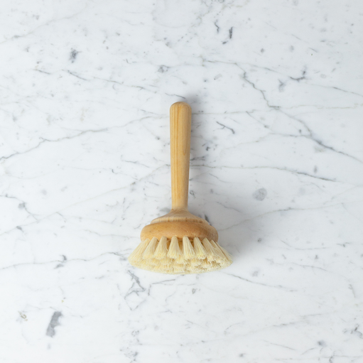 Iris Hantverk Swedish Stand Up Bath Tub Cleaning Brush - Birch